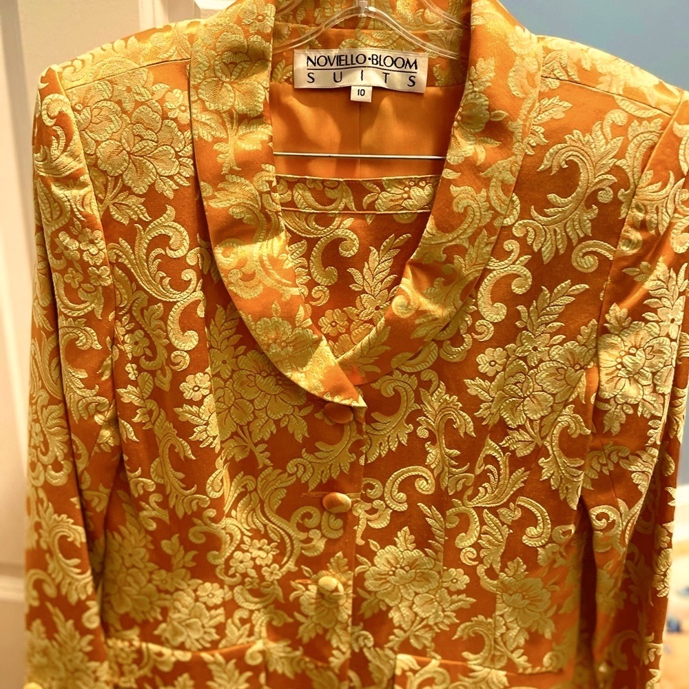 REDUCED SPECIAL:Tangerine & Gold Ladies Suit by Noviello-Bloom $29